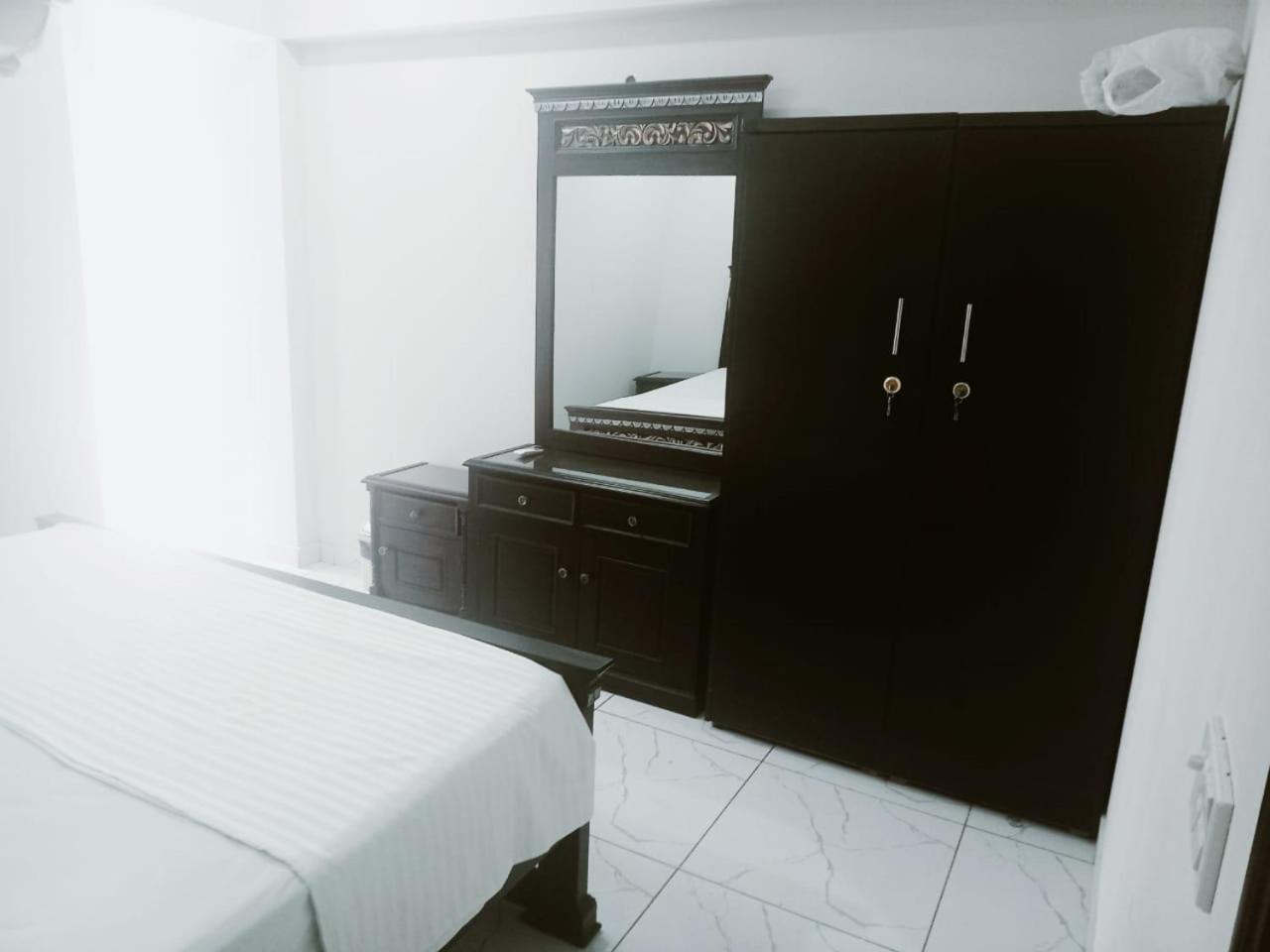 Seaview Guest House การาจี ภายนอก รูปภาพ