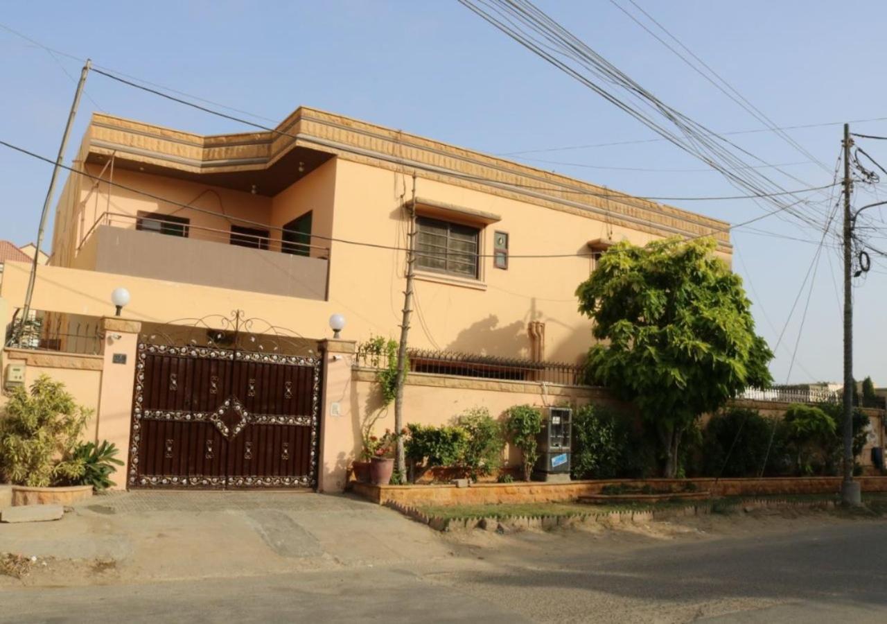 Seaview Guest House การาจี ภายนอก รูปภาพ